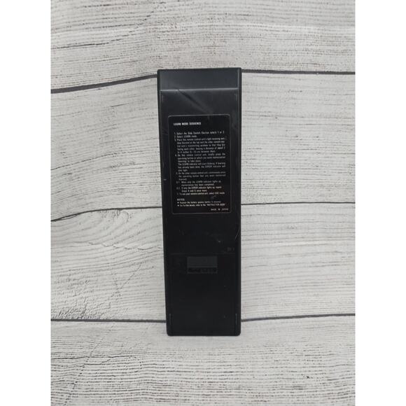 JVC Programmable Remote RM-SR777 NO BATTERIES - Picture 3 of 3